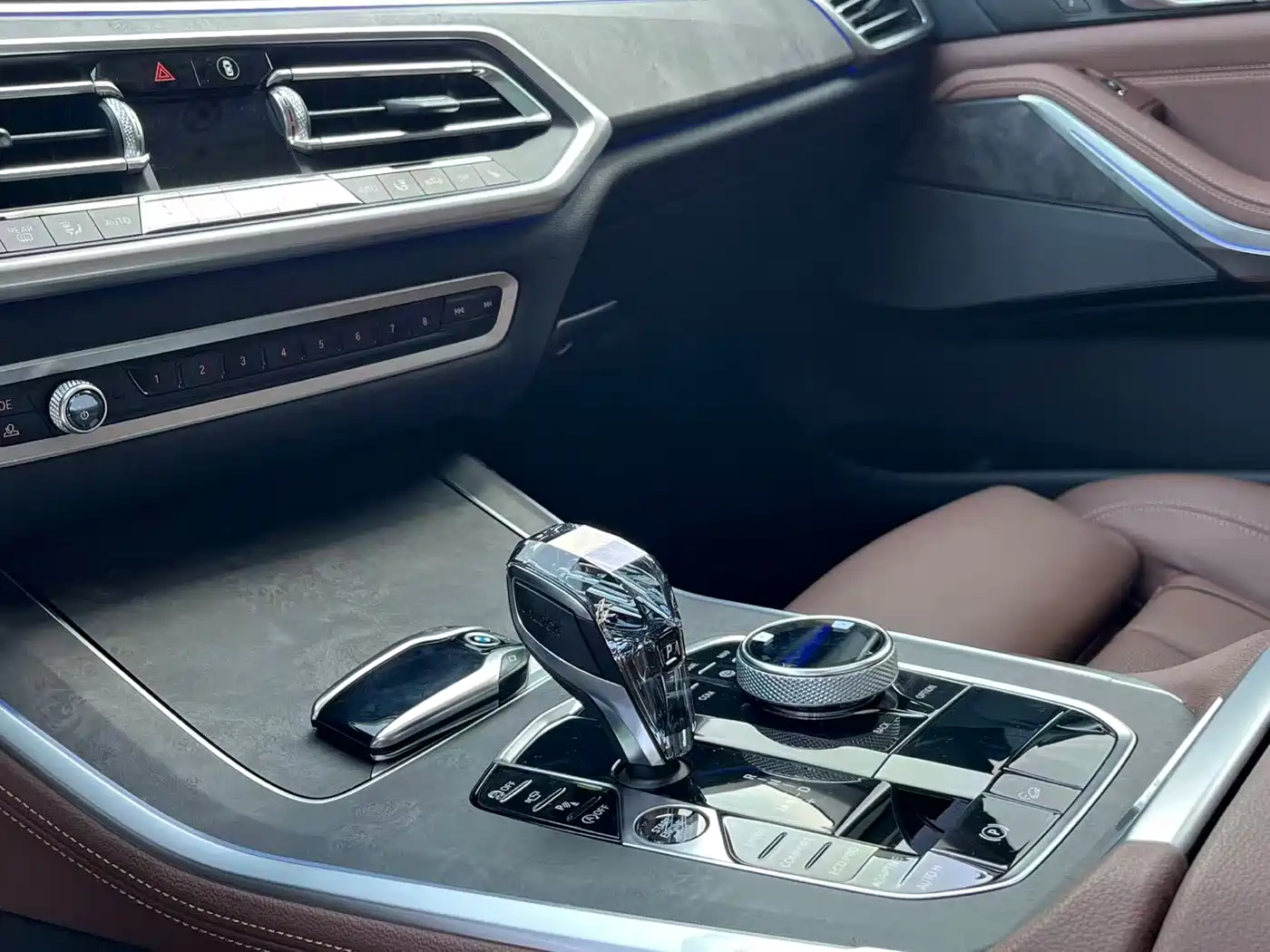 BMW X5 (Import) 2019 xDrive40i Exclusive M Sport Package фото 6