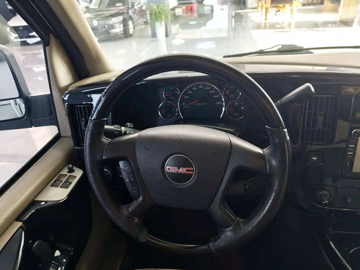 GMC Savana 2015 2014 5.3L AWD Leader Edition