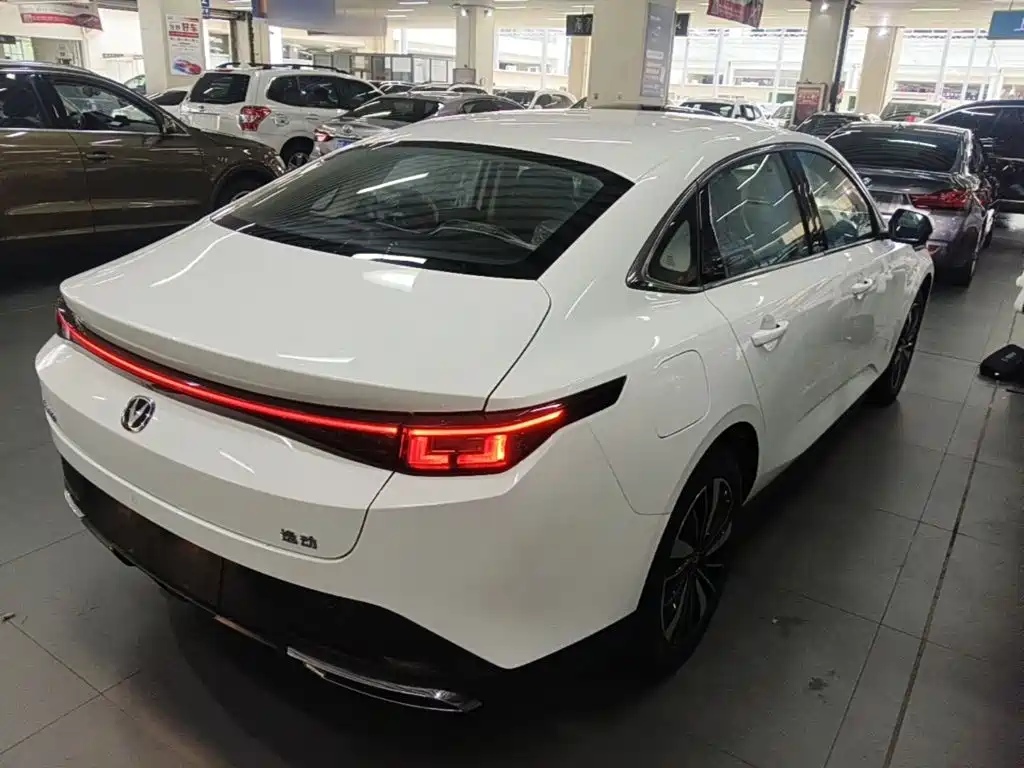 Changan Eado PHEV 2026 2025 Smart New Blue Whale 145KM Battleship Edition