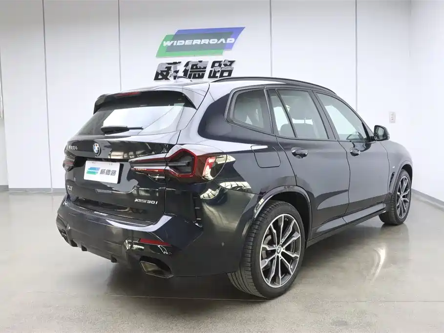 BMW X3 2023 xDrive30i Leading M Night Package фото 4