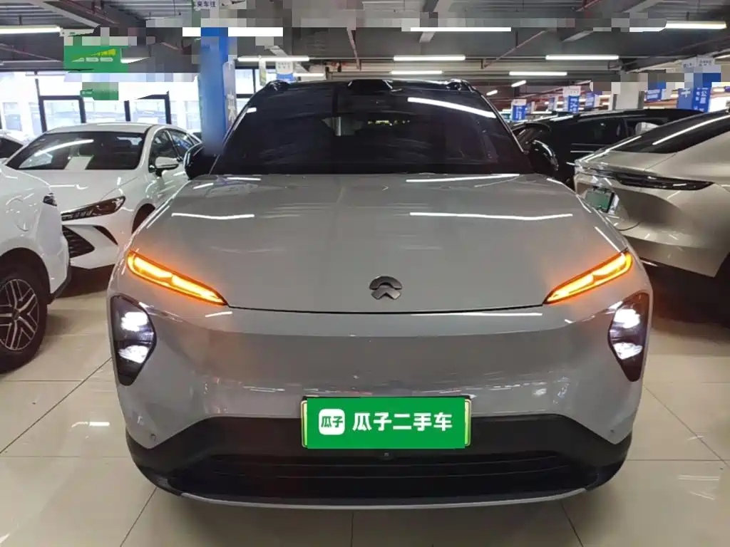 2023 NIO ES7
