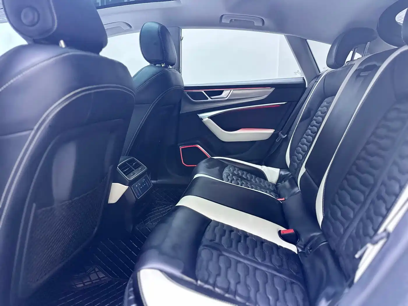 Audi A7 2022 45 TFSI Premium Selection фото 5
