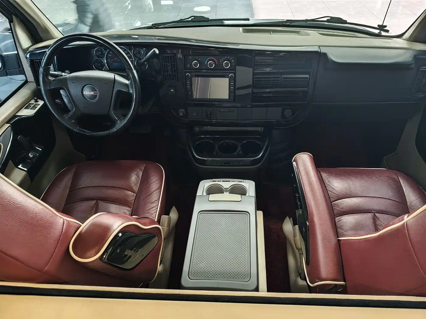 GMC Savana 2015 2014 5.3L AWD Leader Edition