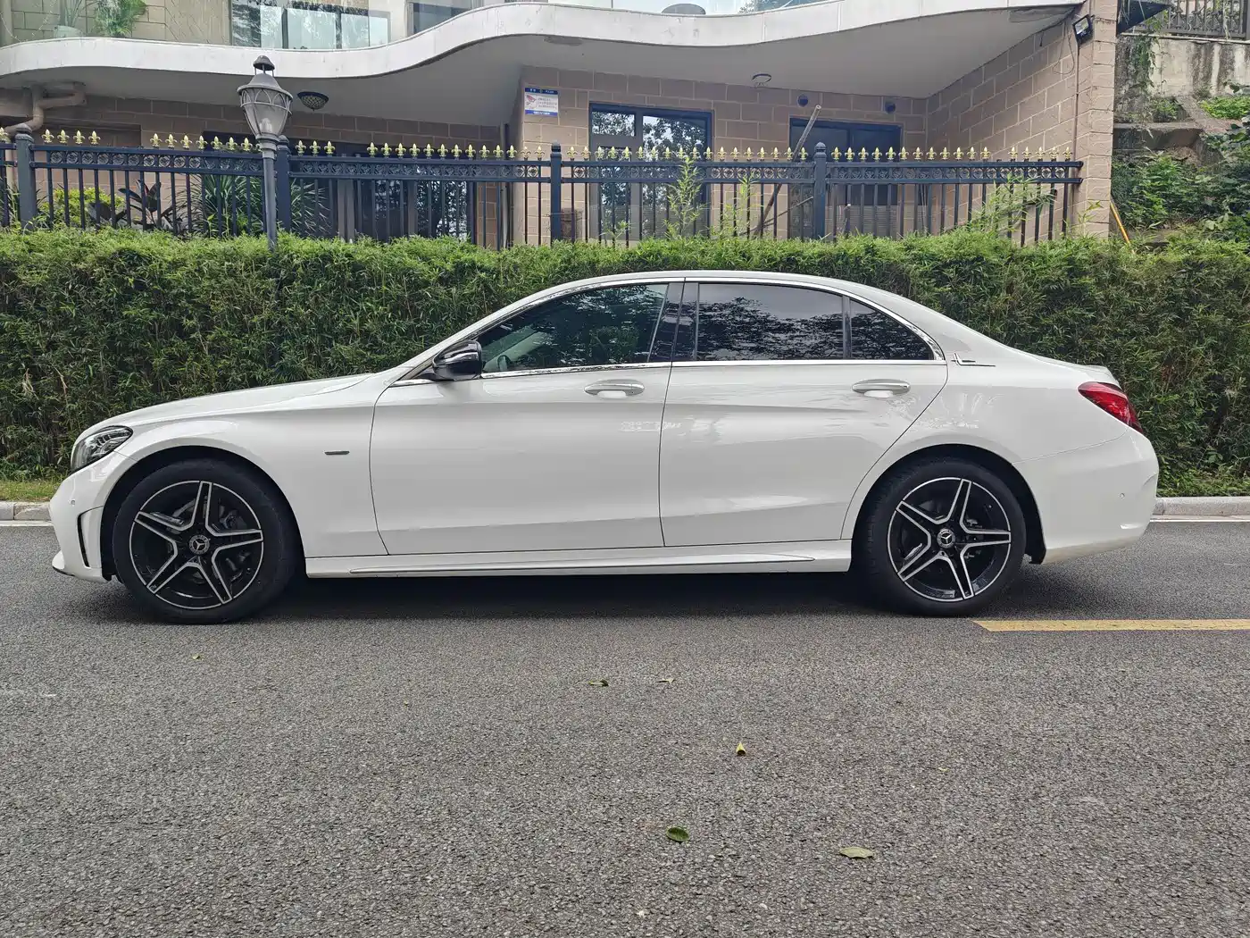Mercedes-Benz C-Class 2021 C 260 L Sport Starry Exclusive Edition фото 4