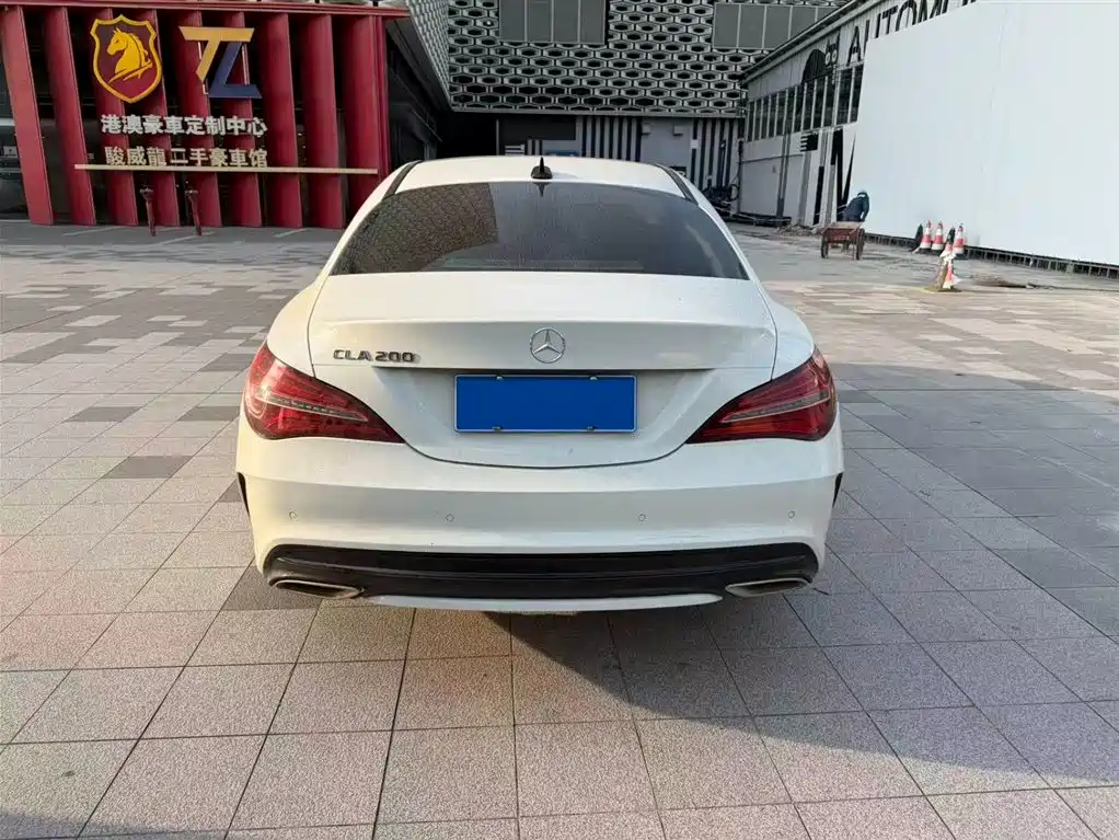 Mercedes-Benz CLA (Import) 2017 Facelift CLA 200 Style фото 8