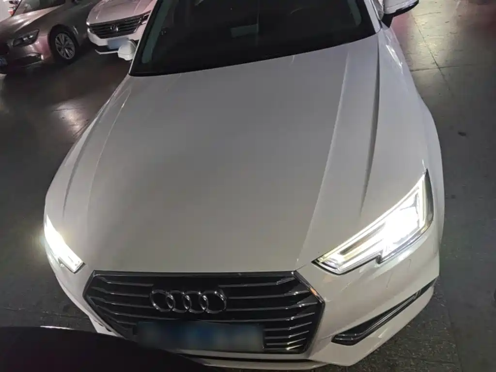 Audi A4L 2019 40 TFSI Progressive (China VI) фото 3