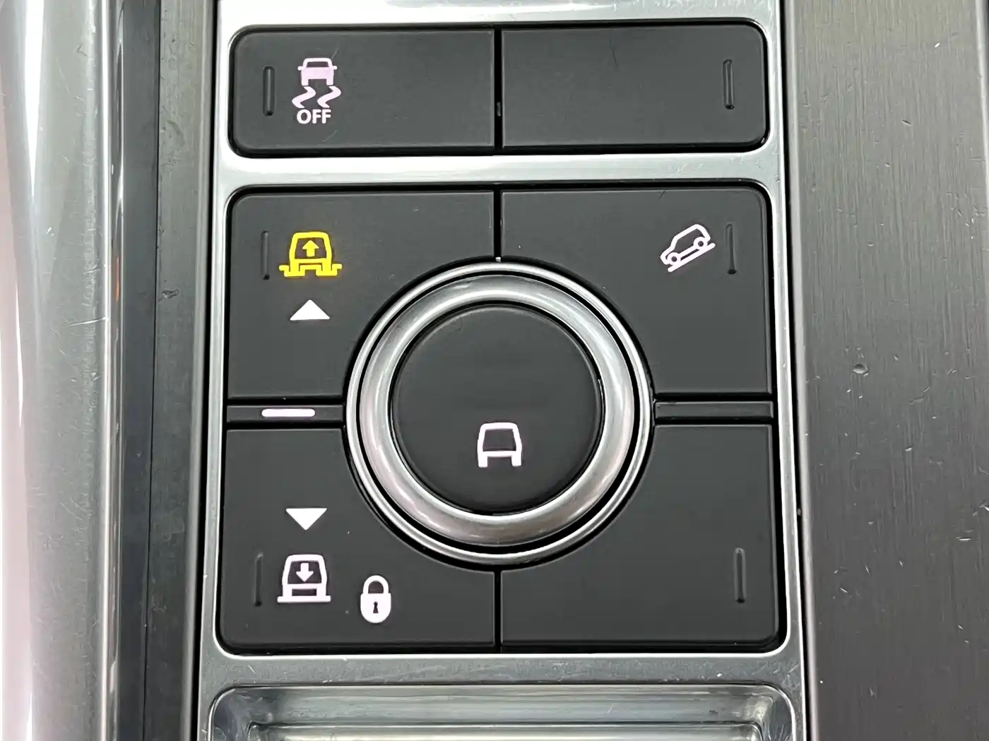 Land Rover Range Rover Sport 2020 3.0 L6 SE фото 31