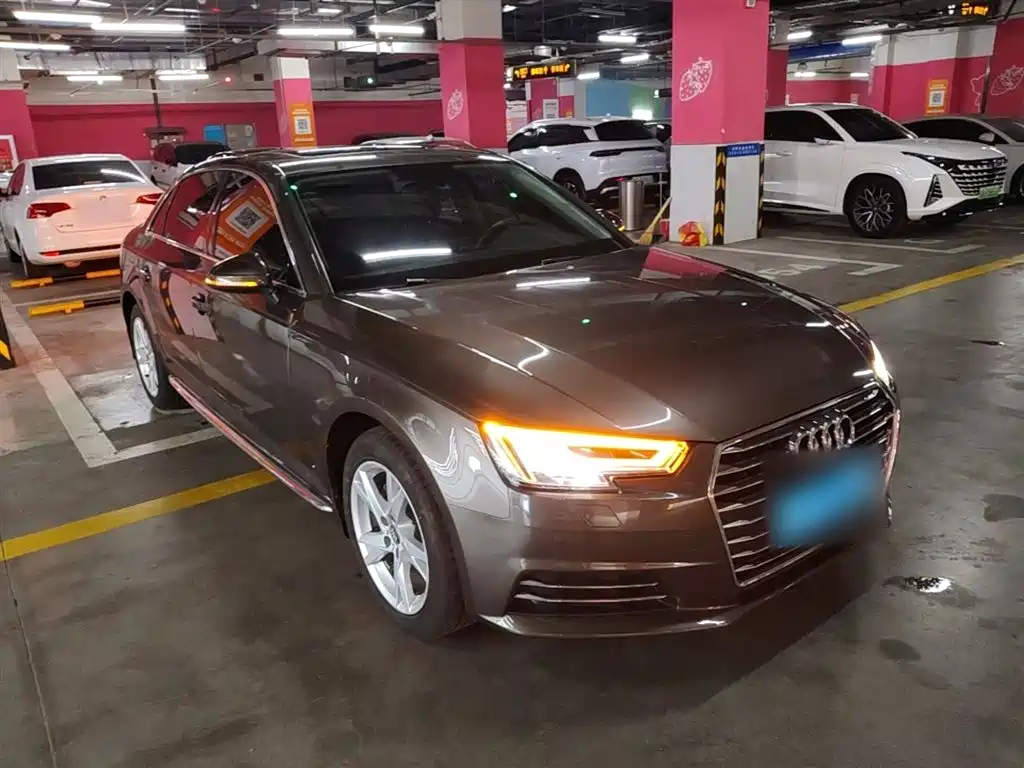 Audi A4L 2018 30th Anniversary 40 TFSI Progressive фото 4