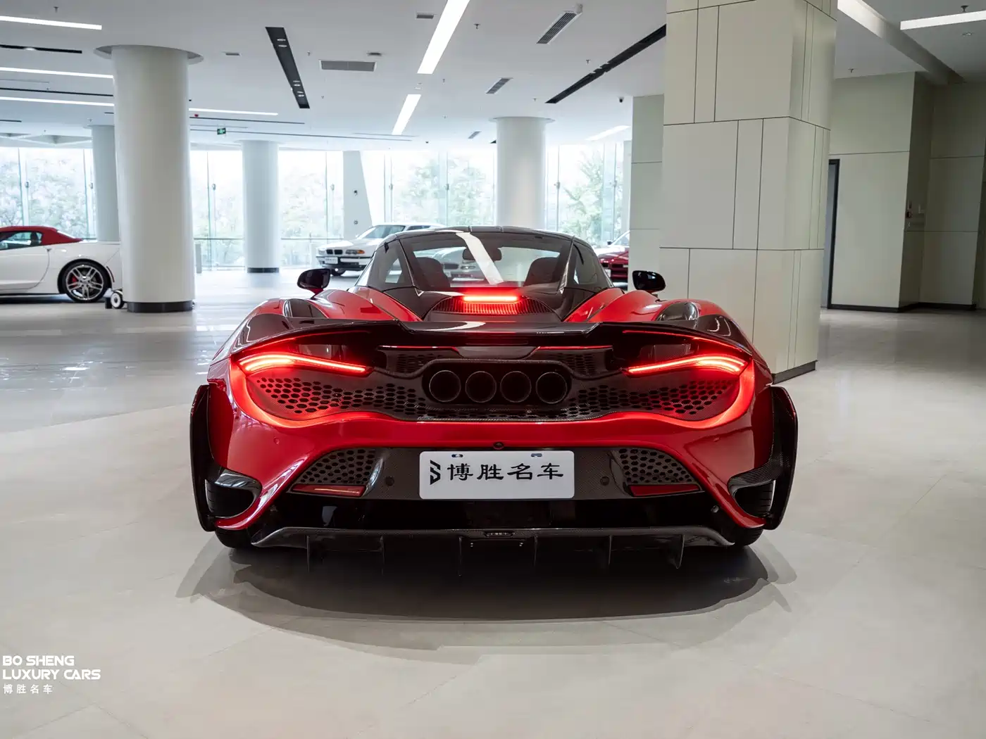 McLaren 720S 2019 4.0T Coupe фото 44