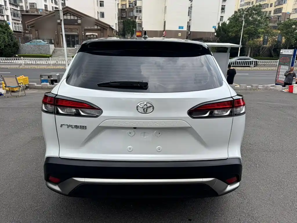 Toyota Frontlander 2022 2022 2.0L CVT Luxury PLUS Edition