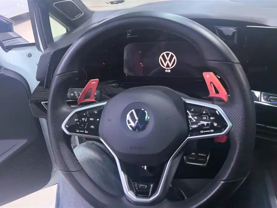 Volkswagen Golf 2021 280TSI DSG R-Line фото 15