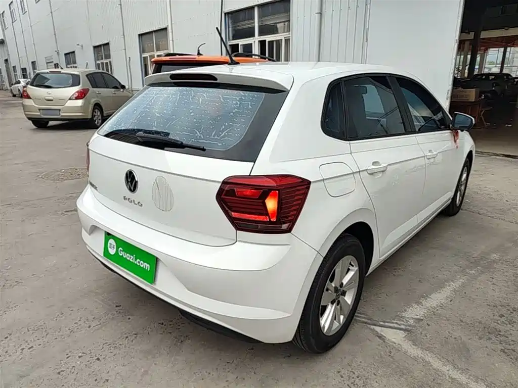 Volkswagen Polo 2023 Facelift Plus 1.5L Auto Joyful Living Edition фото 7