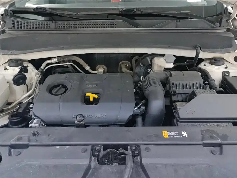 Hyundai Beijing Hyundai ix35 2018 2.0L Manual 2WD Zhiyong·Quality Edition фото 10