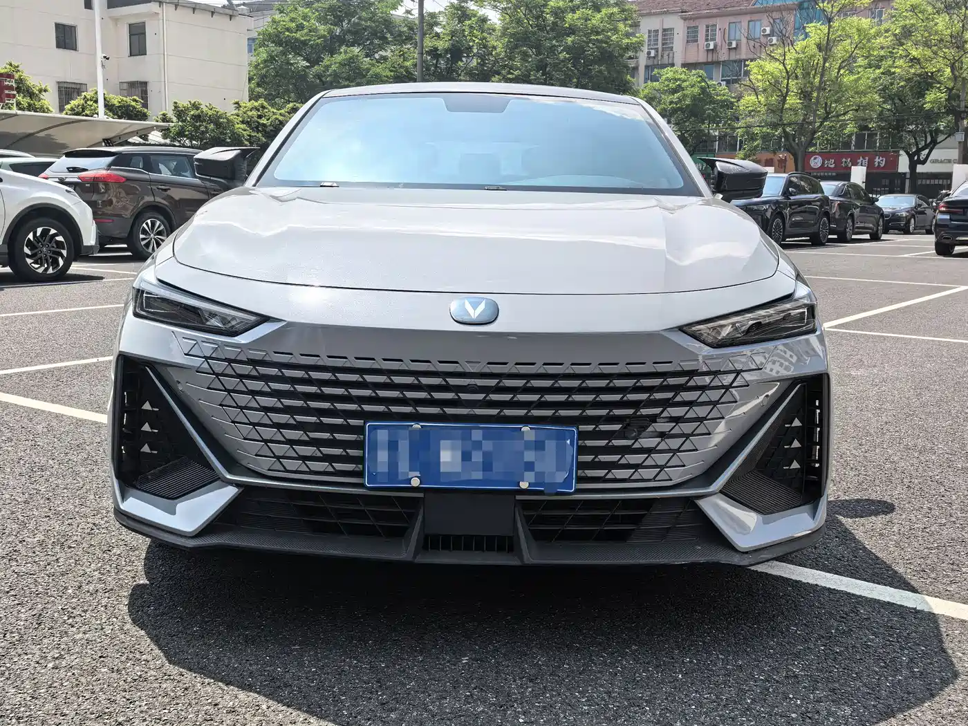 CHANGAN UNI-V