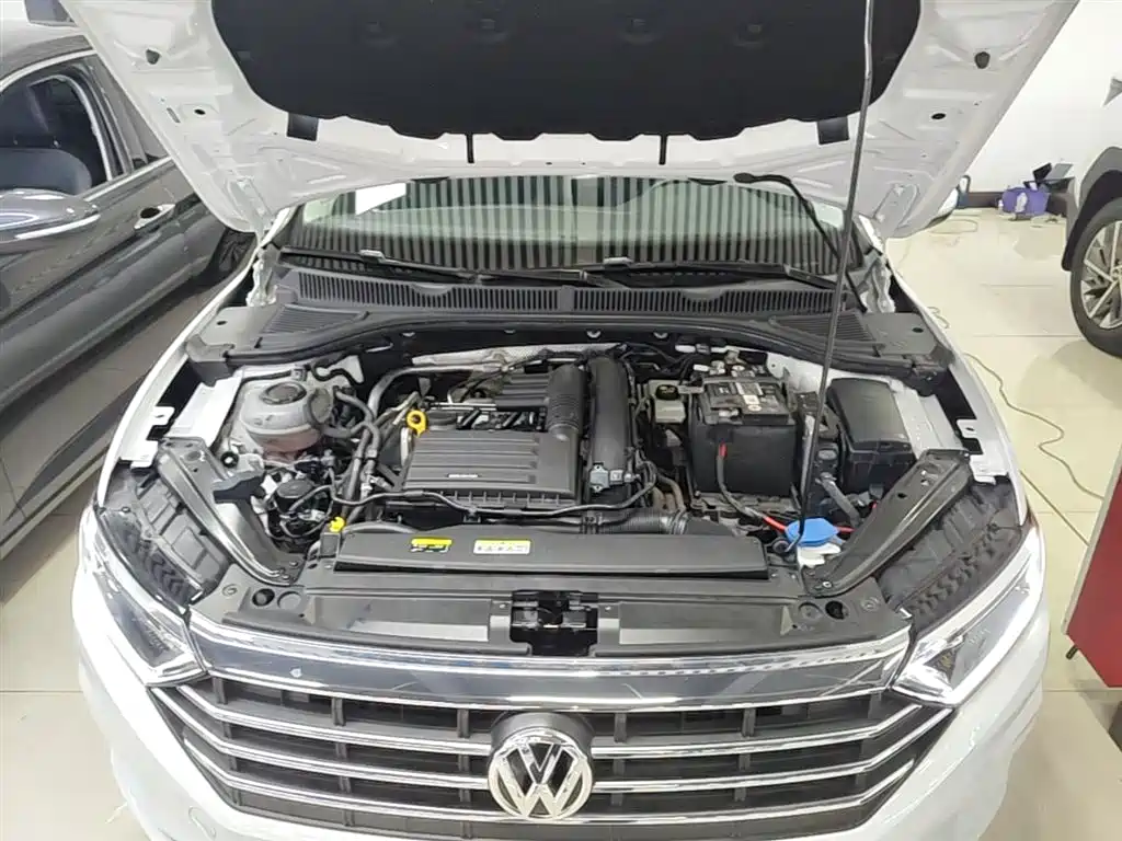 Volkswagen Sagitar 2022 280TSI DSG Surpassing Edition фото 20