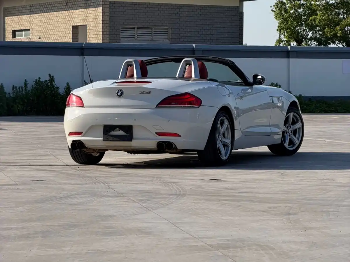 Photo 7 - BMW Z4
