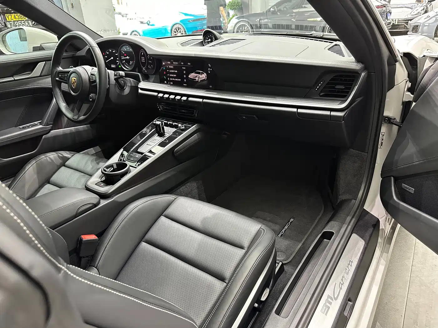 Porsche 911 2022 Carrera 3.0T фото 7