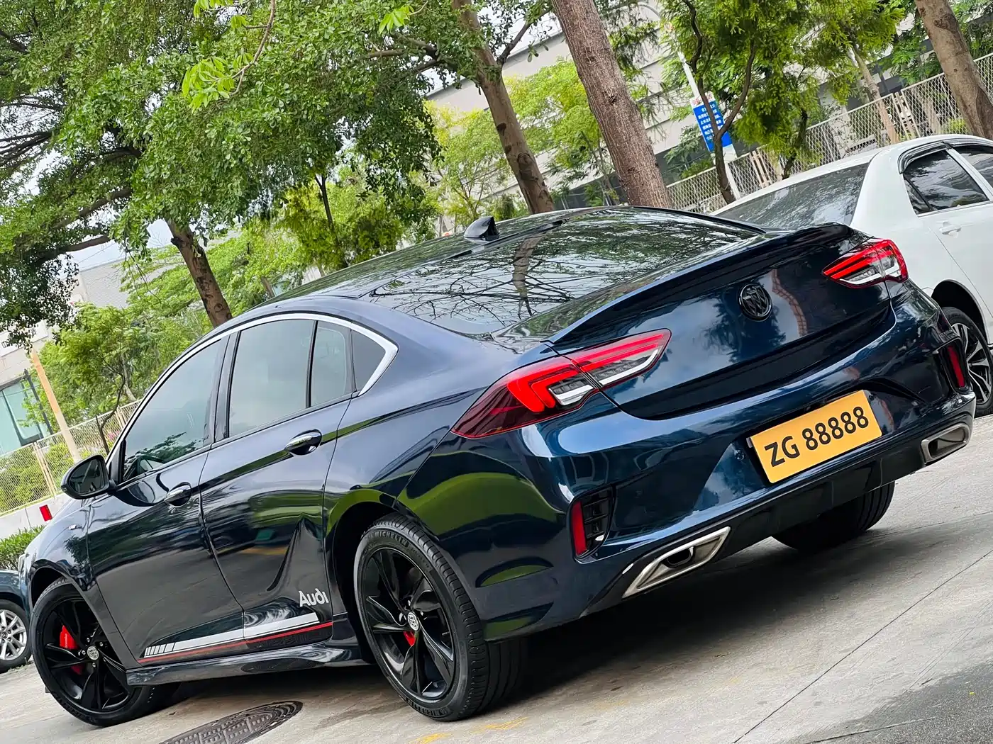 Buick Regal 2021 GS 28T Premium Model фото 8