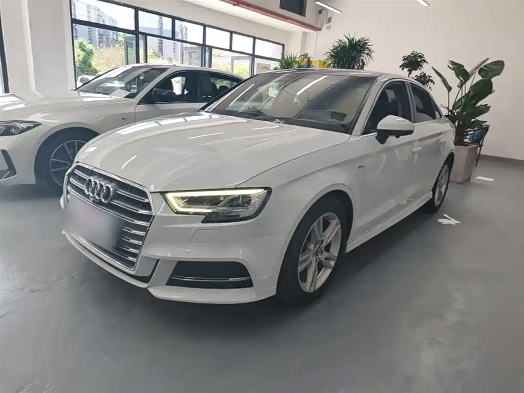Audi A3 2020 Limousine 35 TFSI Fashion China VI фото 2