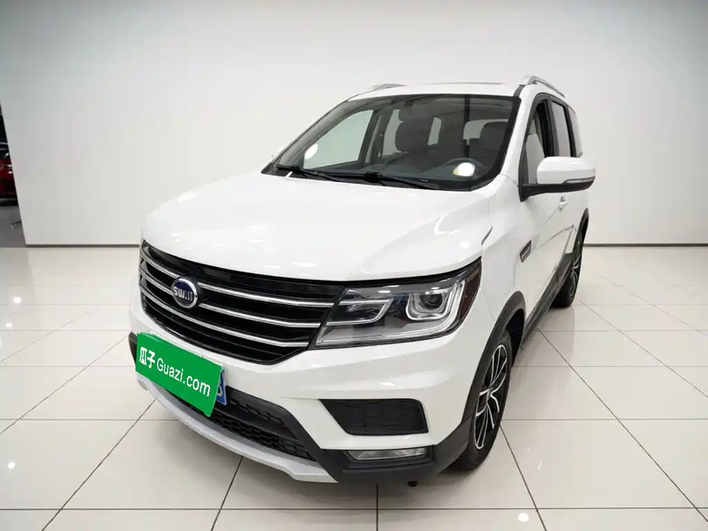 SWM Motor SWM X3 2017 2017 1.6L Manual Fashion