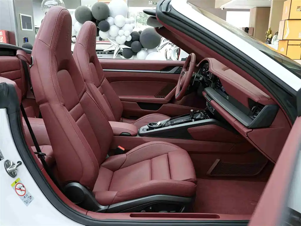 Porsche 911 2023 Carrera Cabriolet 3.0T фото 15