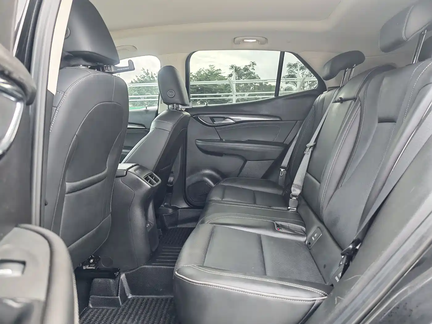 Buick Envision S 2022 Envision S 552T 2WD Luxury фото 18