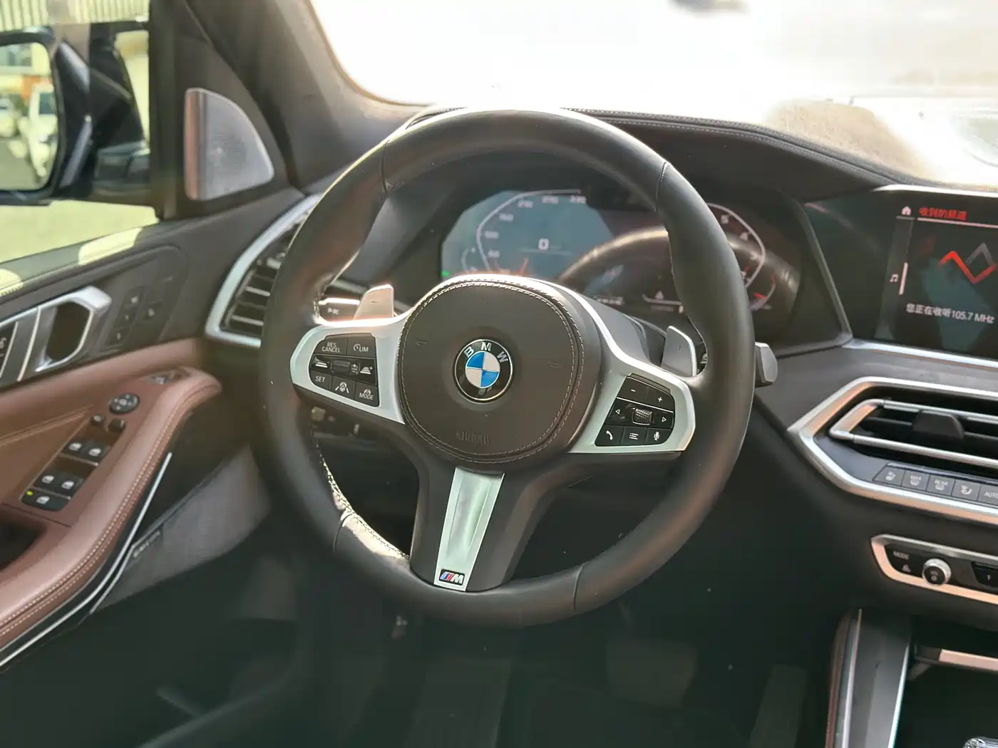 BMW X5 (Import) 2022 xDrive40i Premium M Sport Package фото 13
