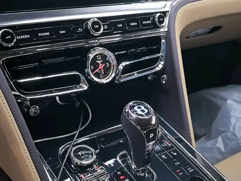 Bentley Flying Spur Plug-in Hybrid 2023 2023 2.9T V6 Hybrid S