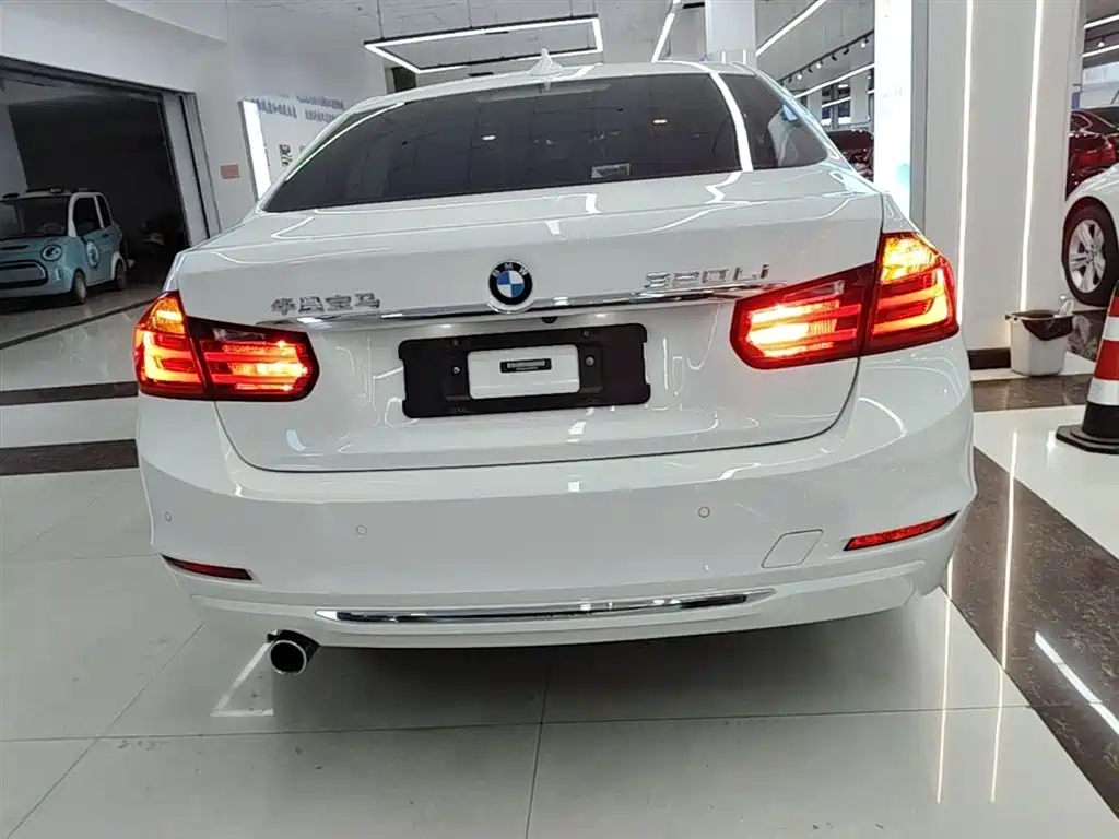BMW 3 Series 2015 320Li Super Joy Fashion фото 6