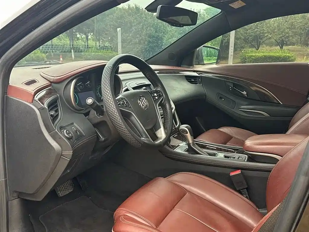 Buick LaCrosse 2013 2.4L SIDI Elite Comfort фото 8