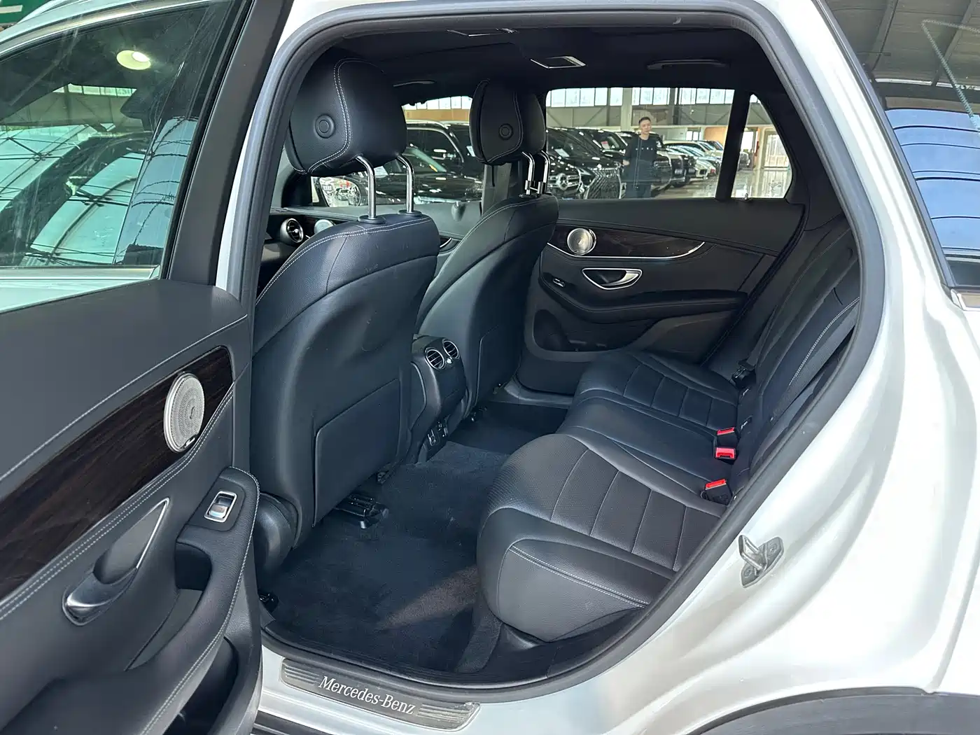 Mercedes-Benz GLC 2019 GLC 260 L 4MATIC Luxury фото 11