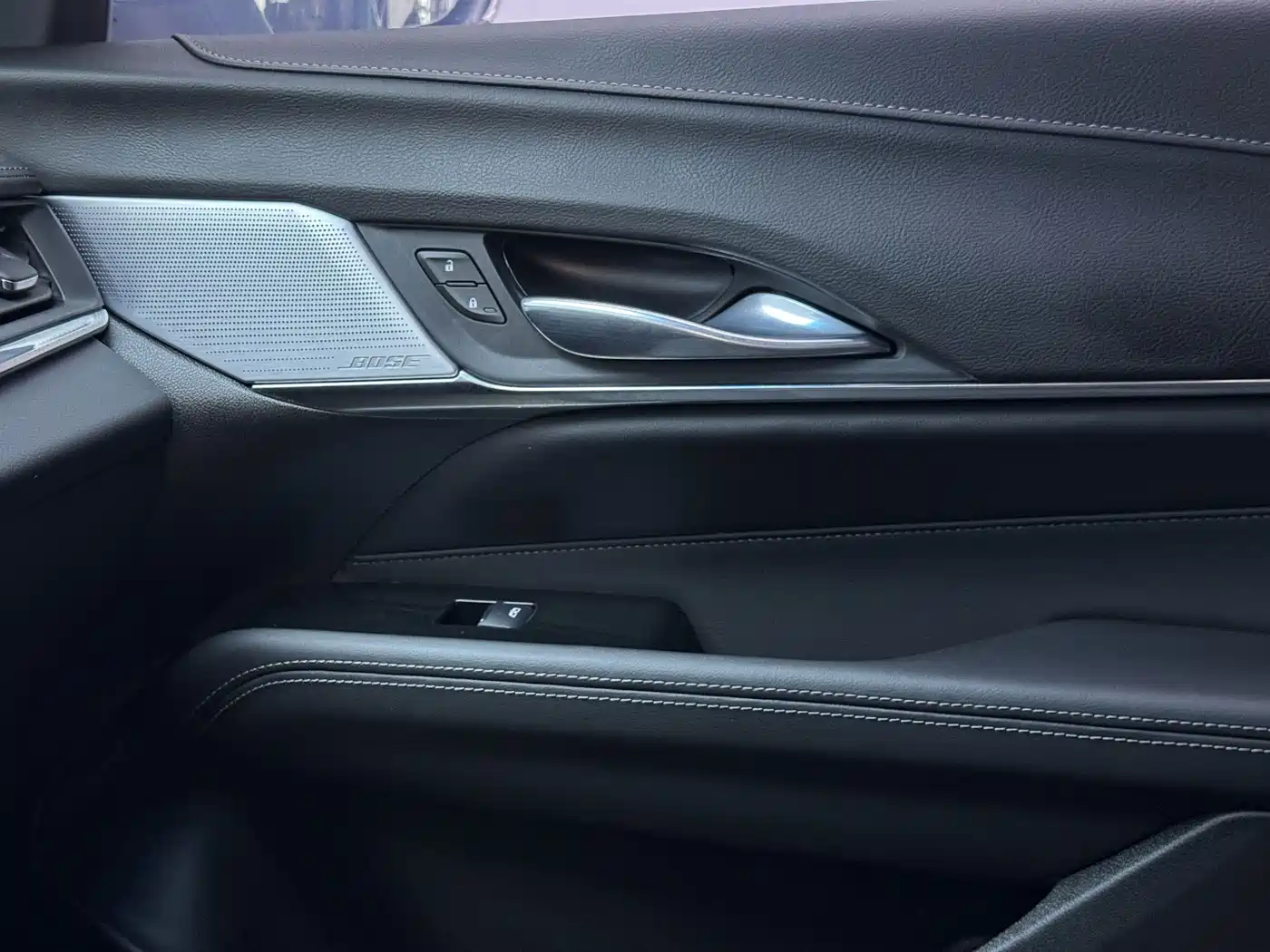 Cadillac CT4 2024 2023 28T Luxury Model