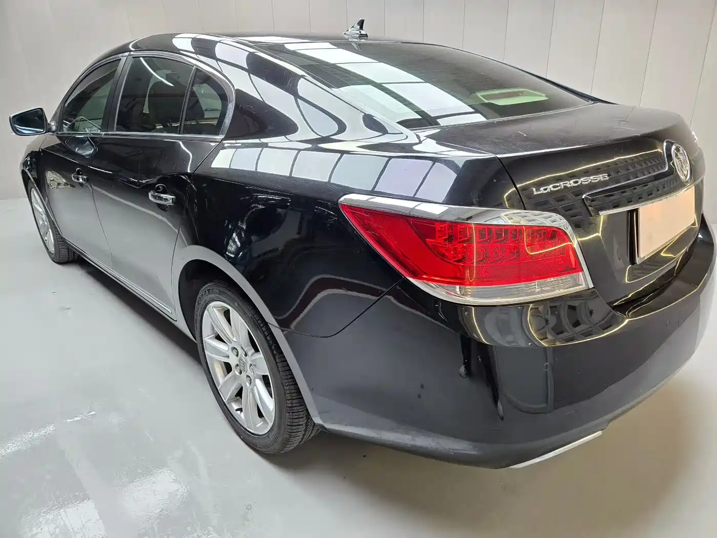 Buick LaCrosse 2012 2.4L SIDI Premium Edition фото 3