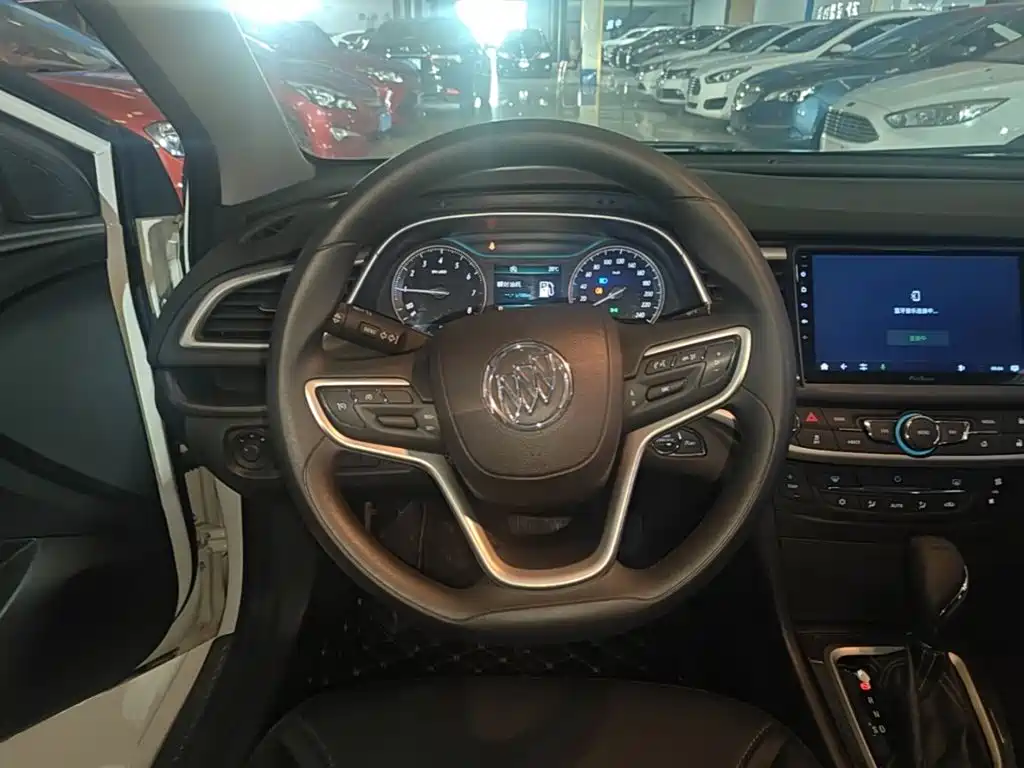 Фото 7 - Buick Excelle