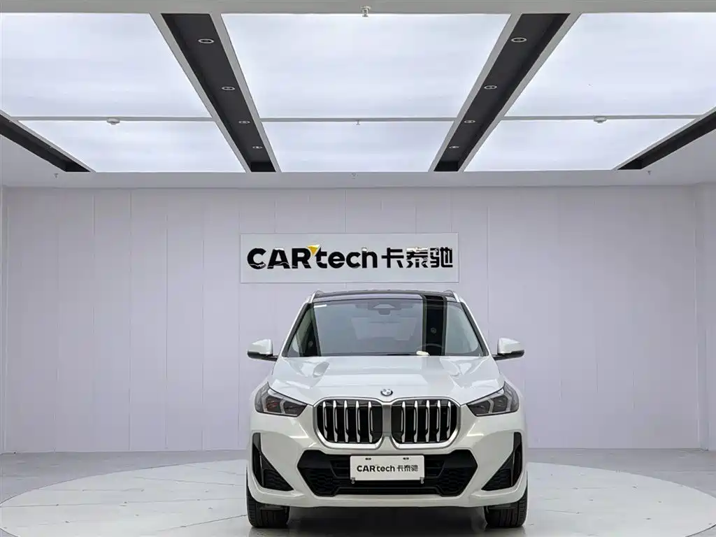 BMW X1 2023 sDrive25Li M Sport Package фото 8
