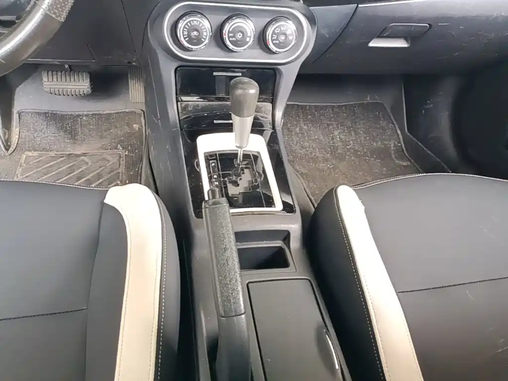 Mitsubishi Lancer EX 2018 2016 1.8L CVT Black & White Replica