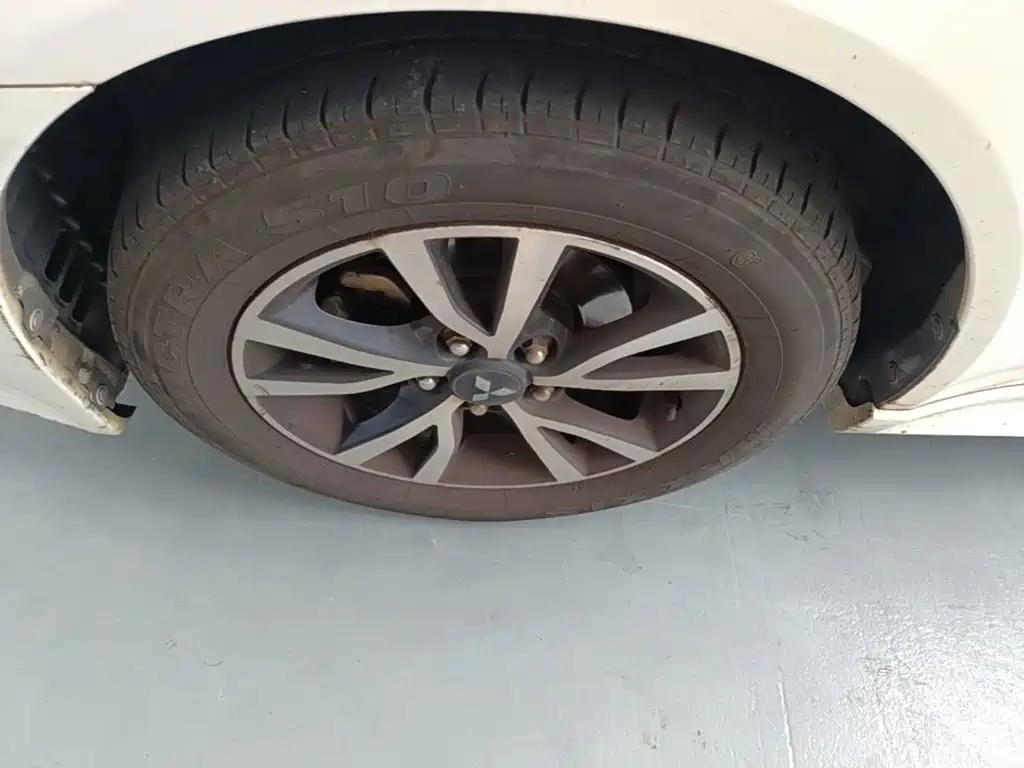 Mitsubishi Lancer EX 2018 2016 1.8L CVT Black & White Replica