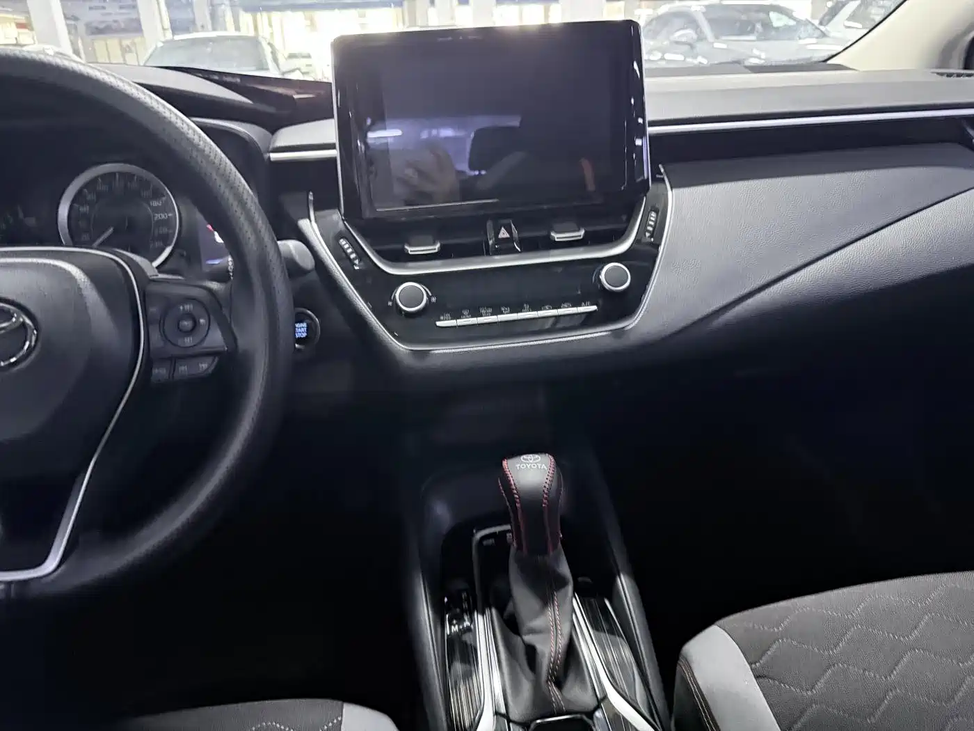Toyota Corolla 2024 1.2T Elite Edition фото 16