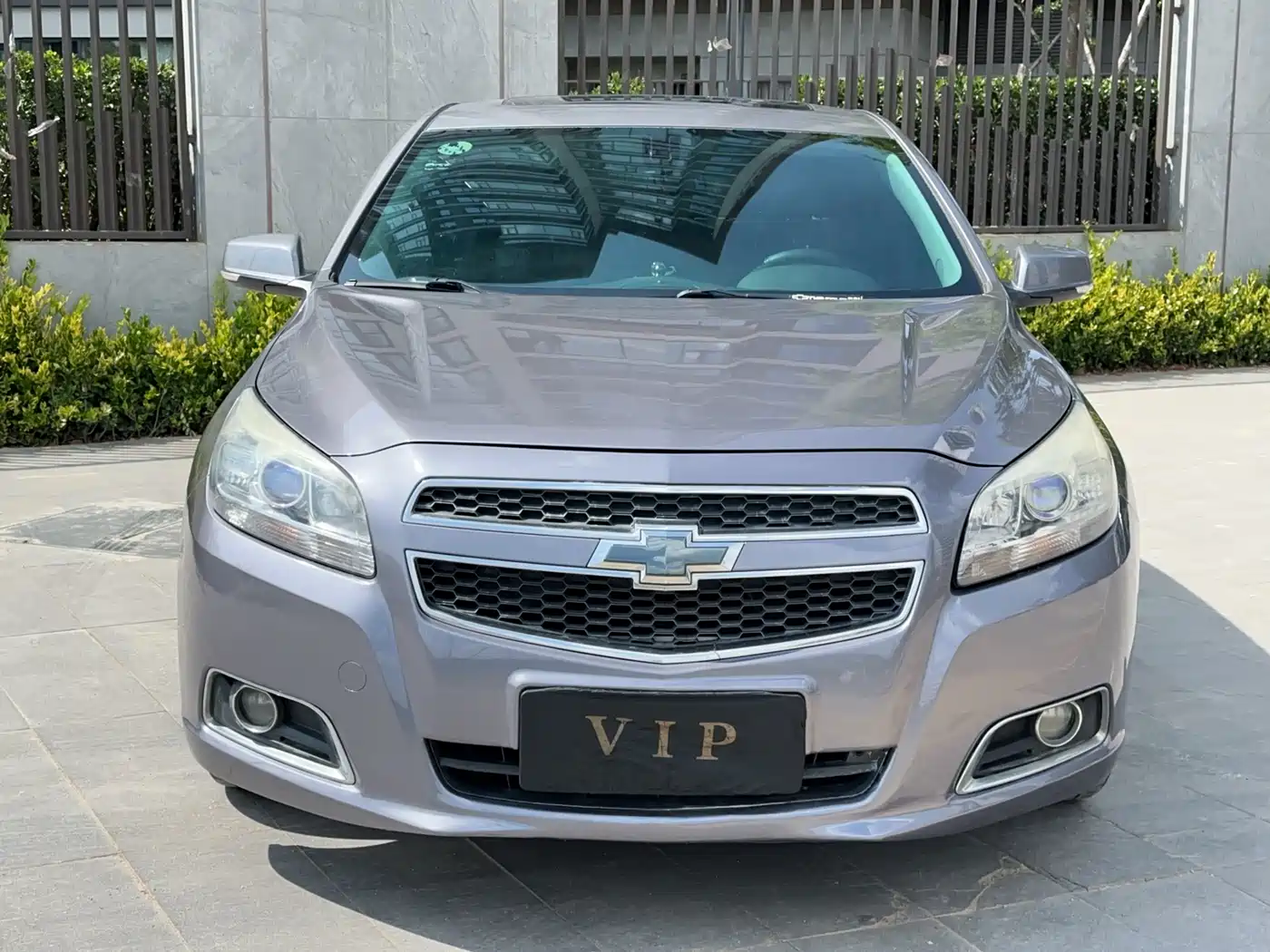 Chevrolet Malibu 2013 2.0L Automatic Luxury Edition фото 2