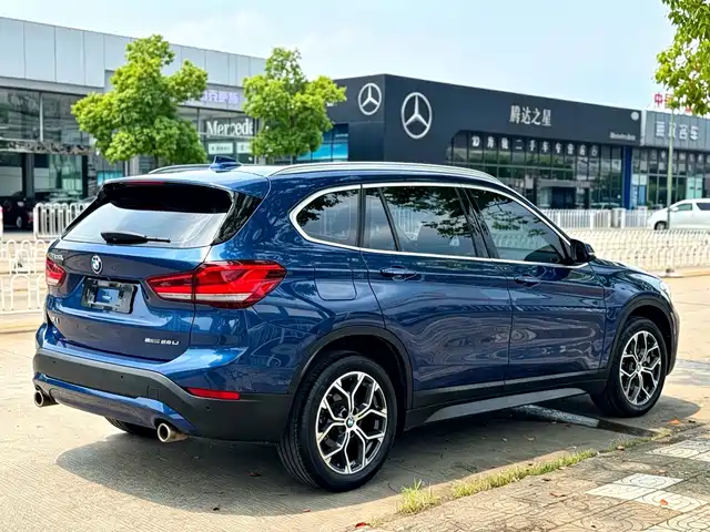 BMW X1 2022 sDrive25Li Leading — фото 5