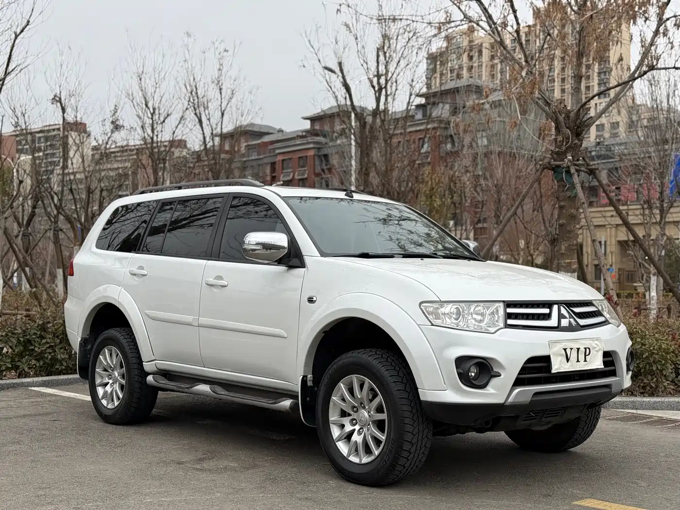 Mitsubishi Pajero Sport 2013 3.0L Automatic 2WD Luxury фото 3