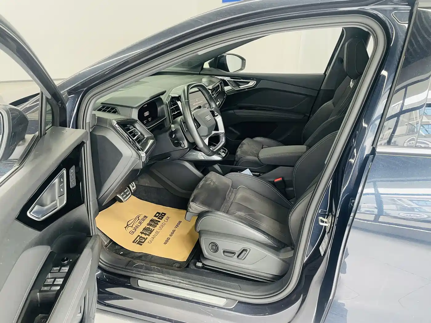 Audi Q4 e-tron 2023 2023 40 e-tron Innovation Edition