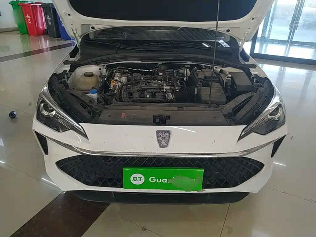 Roewe i5 2025 2023 1.5L CVT Luxury Edition