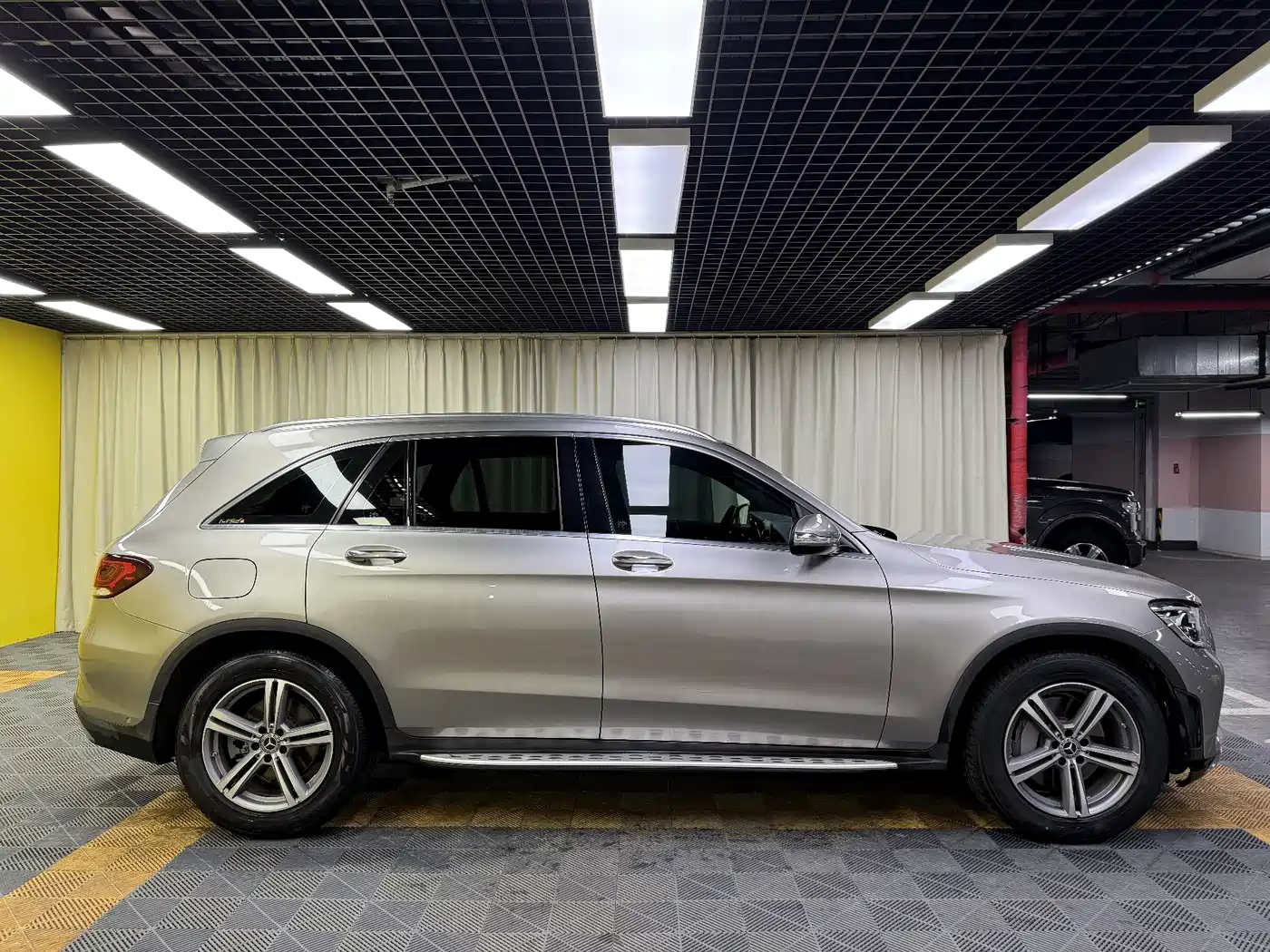 Mercedes-Benz GLC 2020 GLC 260 L 4MATIC Luxury фото 16