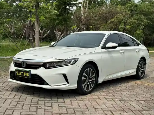 Honda Inspire Динамика, гибрид, 2.0L, Pure Elegant