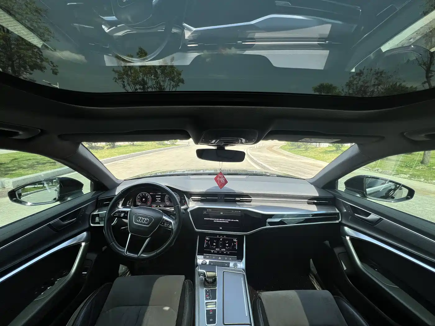 Audi A6L 2021 40 TFSI Luxury Sport фото 6
