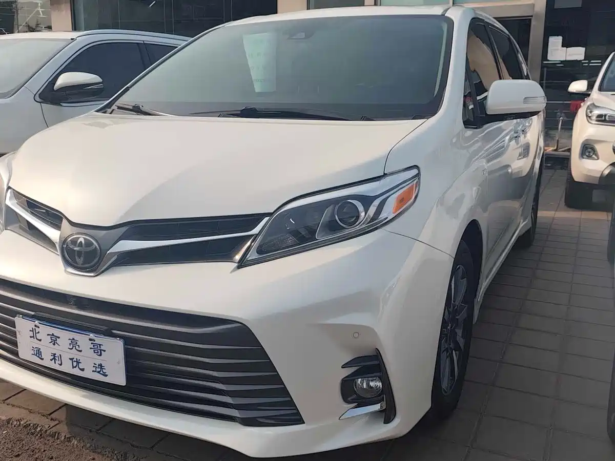 Toyota Sienna 2015 3.5L 4WD L