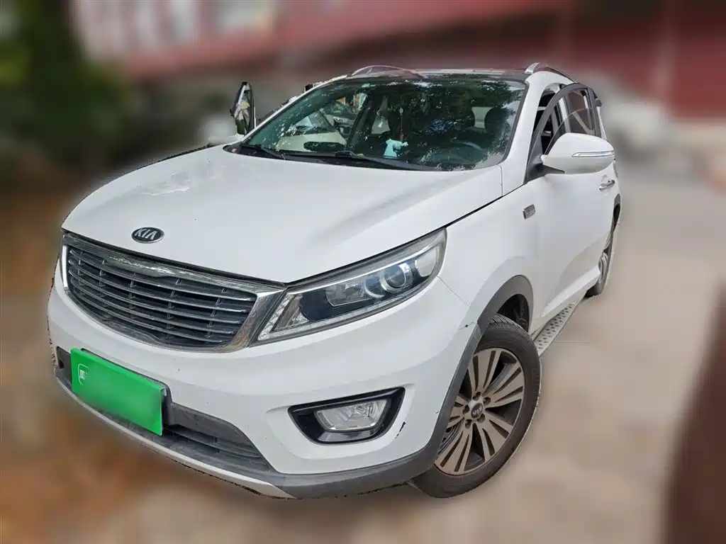 Kia Sportage 2015 2.0L Automatic 2WD DLX фото 2