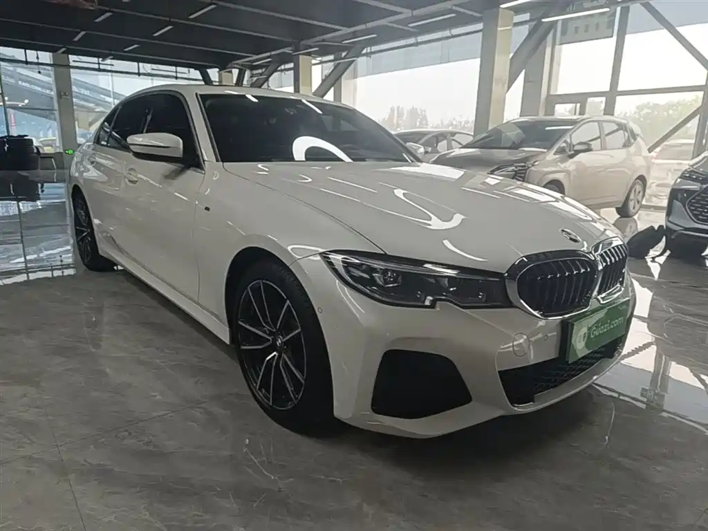 BMW 3 Series 2021 325Li M Sport Package фото 4