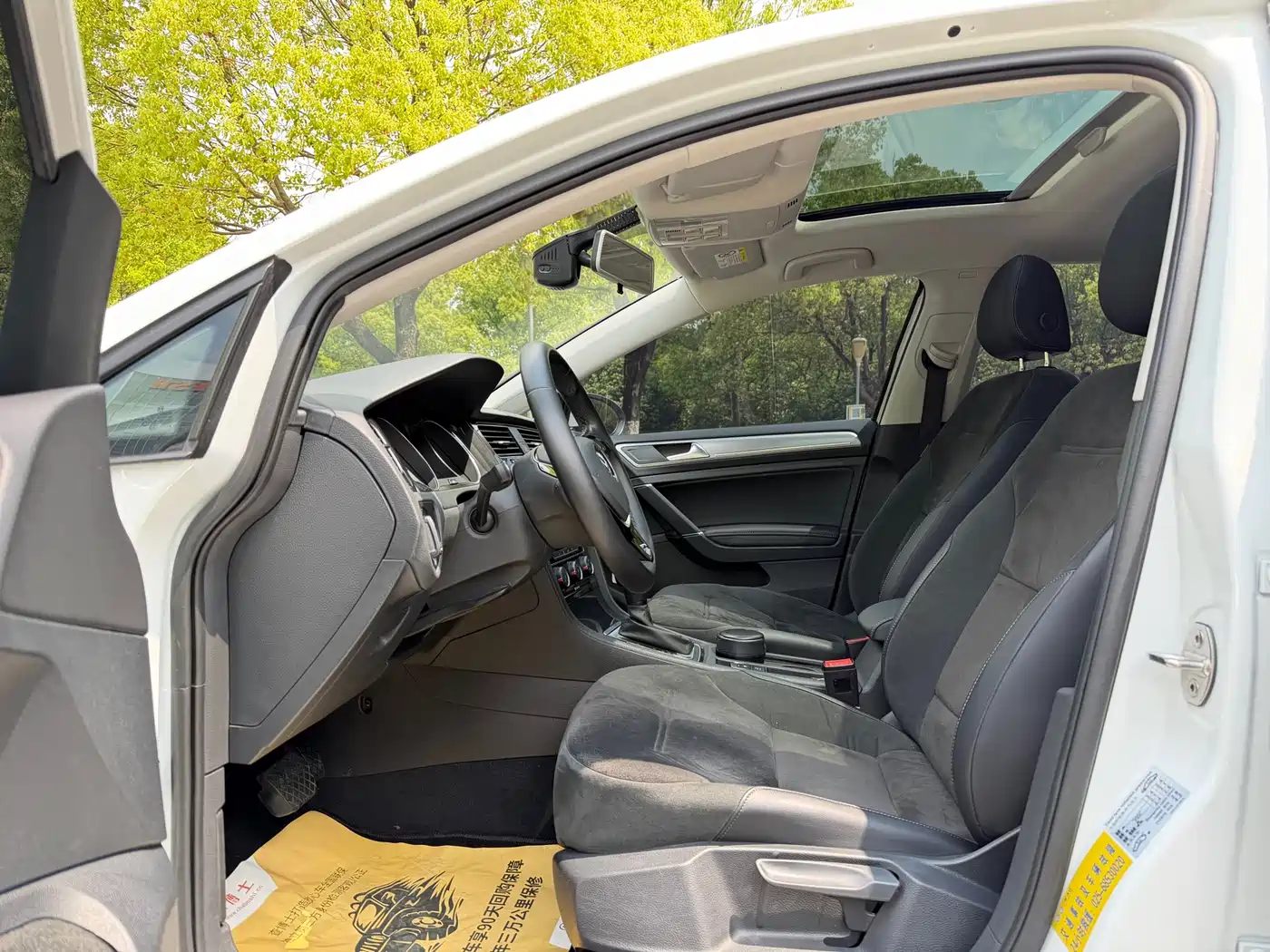 Volkswagen Golf 2018 230TSI Automatic Comfort фото 7